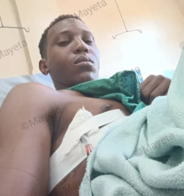 Joven Apuñalado Primero Mayo Santiago, Darién Almenares, recuperándose en el hospital tras ataque.
