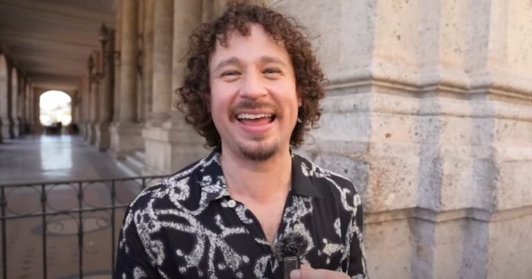 Luisito Comunica probando comida en Cuba durante su polémico video que generó debate.