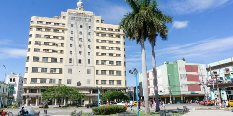 Crisis en la masonería cubana: Masones exigen la destitución del Gran Maestro de la Logia en La Habana.