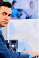 El periodista Mario Pentón desmintiendo en un video las acusaciones de la funcionaria cubana Johana Tablada.