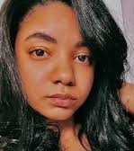 Lazo negro en memoria de la joven cubana muere en Texas, Sheila Almenares, tras accidente de tránsito.