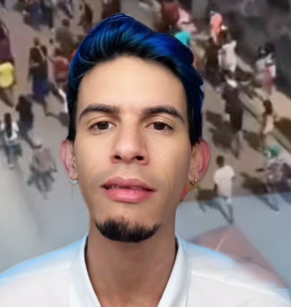 El youtuber y actor cubano Jonathan Montelongo (@joh_wayne7) envía un emotivo mensaje desde Miami a los cubanos en la isla, instándolos a luchar por la libertad.
