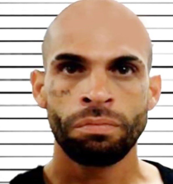 Ángel Rodríguez, ciudadano cubano presuntamente vinculado a la pandilla Latin Kings, tras su arresto en Florida por la Patrulla Fronteriza.