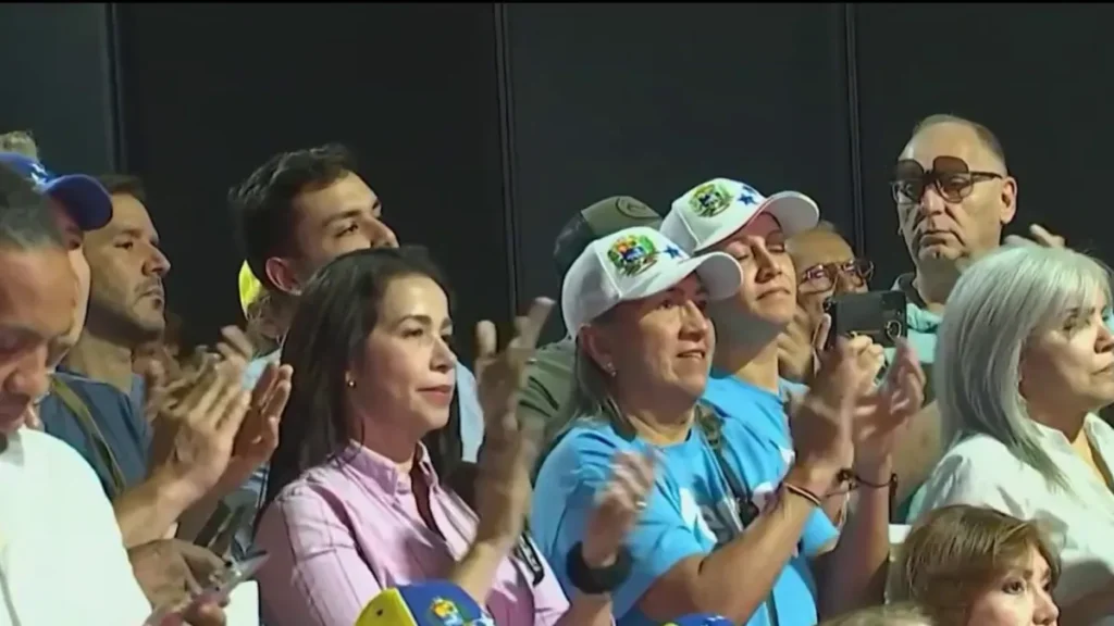 Asamblea popular en Miami discute el incierto futuro del TPS para venezolanos tras decisiones judiciales.