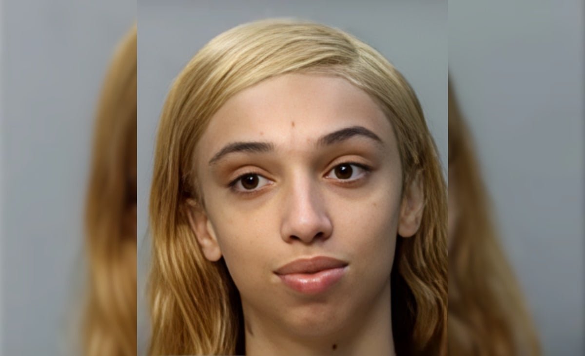 Fotografía policial (mugshot) de Esther María Torres, sentenciada por robos con gas pimienta a turistas en Miami Beach.