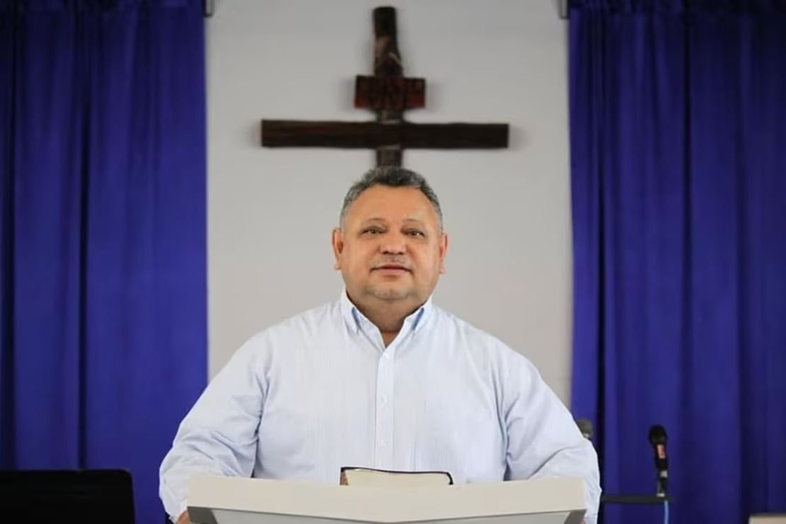 Pastor Daniel Fuentes Espinal, quien fue detenido por ICE en Easton, Maryland, después de vivir más de 20 años en Estados Unidos.