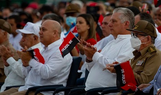 Convocatoria del medio oficialista Cubadebate pidiendo a los lectores que envíen sus fotos de la celebración del 26 de Julio.