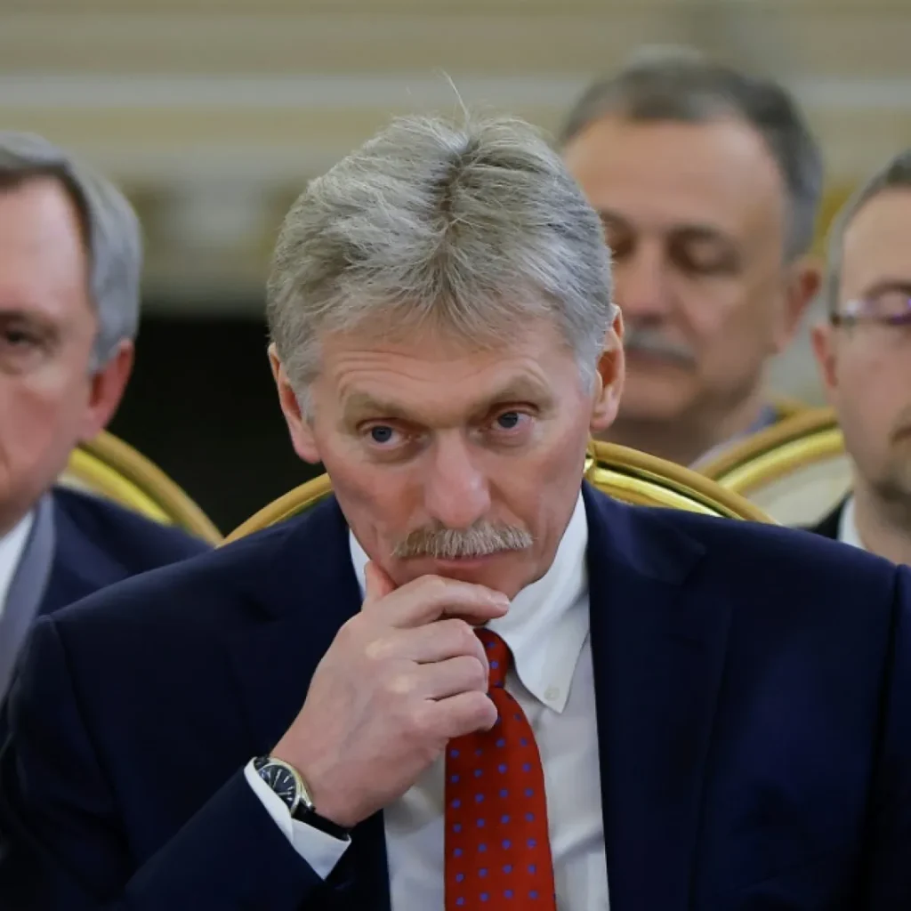 El portavoz del Kremlin, Dmitri Peskov, durante su advertencia sobre una guerra nuclear en respuesta a Donald Trump.