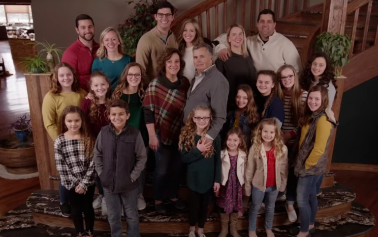 Tres miembros de la familia Putnam, del reality de TLC, mueren en accidente con camión en Michigan