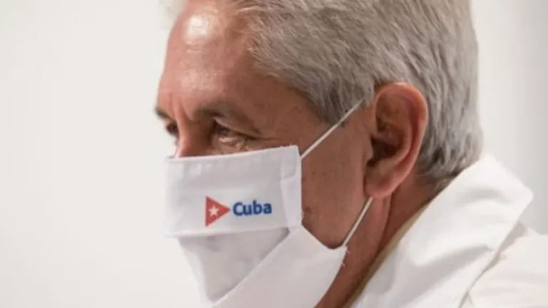 alarma-en-cuba-suben-a-ocho-los-cubanos-en-terapia-intensiva-por-brote-de-dengue-dr