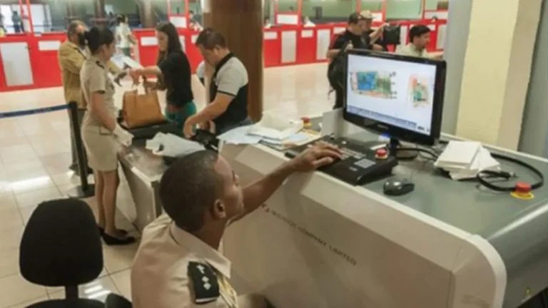 Cubanos podrán seguir importando alimentos y medicinas sin impuestos hasta enero de 2026