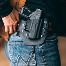 Polémico porte abierto de armas se hace visible en Miami