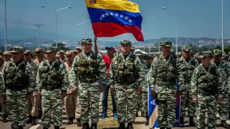 Venezuela despliega 2.500 militares en isla La Orchila del Caribe en respuesta a EE.UU.