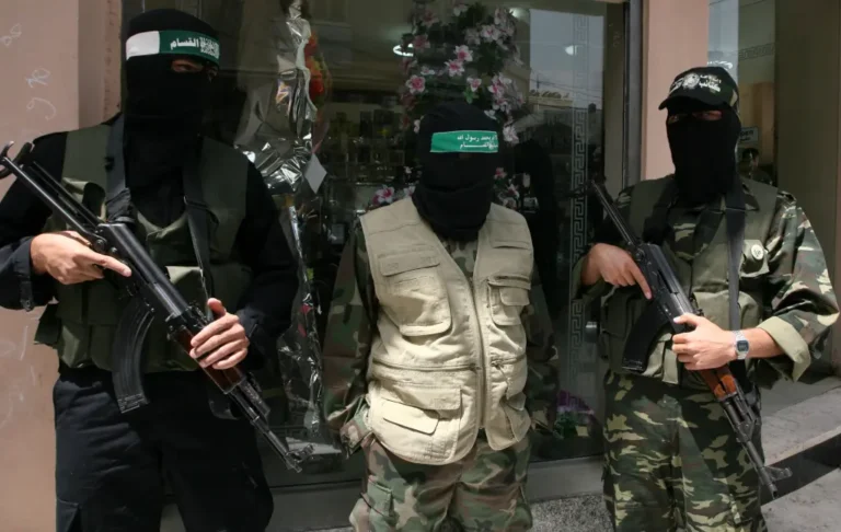 2008-al-qassam-brigades-hamas-44464042