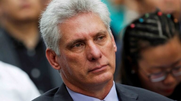 Díaz-Canel amenaza con «medidas» contra cubanos que protesten en La Habana
