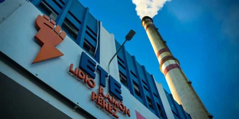 Daños en Termoeléctrica Clave Retrasan Recuperación Eléctrica en Oriente Cubano