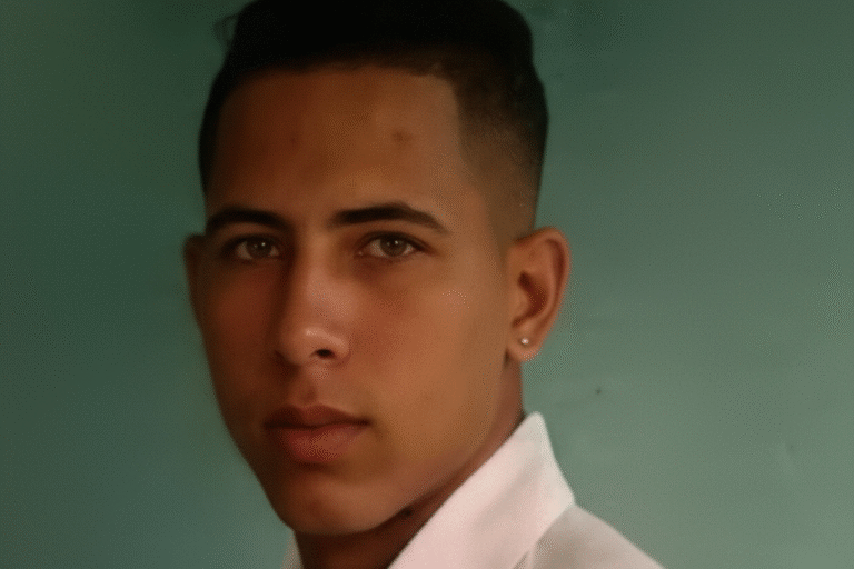 Un Audio Filtrado Expone la Intimidación Policial Previa a la Detención del Doctor Sierra