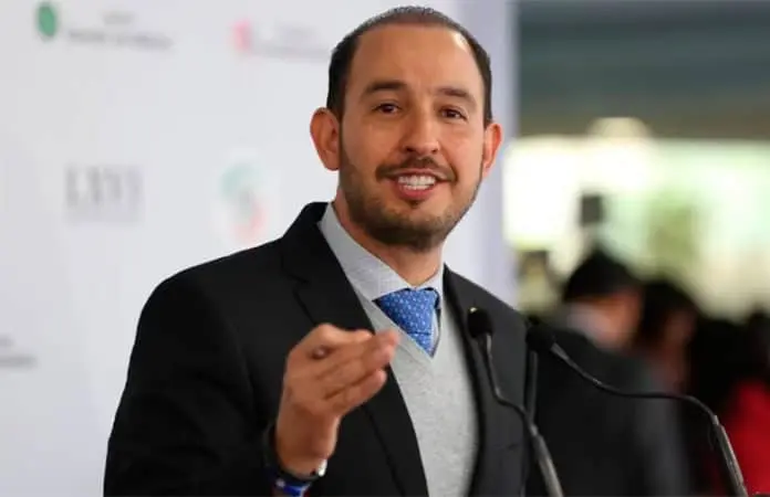 Senador mexicano exige transparencia sobre envíos de petróleo a Cuba