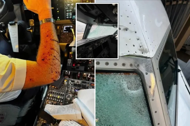 Globo meteorológico impacta avión de United Airlines a 36,000 pies de altura