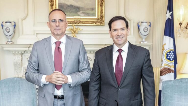 Marco Rubio Se Reúne con el Opositor Cubano José Daniel Ferrer y Celebra que Esté «Libre de la Opresión»
