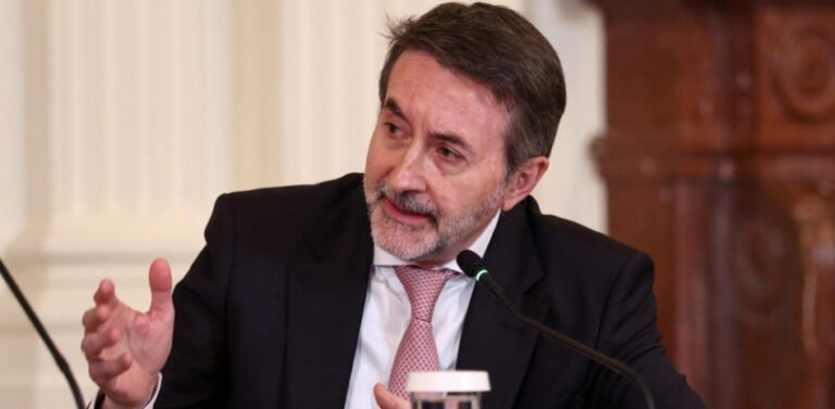 Repsol se compromete con Trump a triplicar su producción petrolera en Venezuela y a reforzar inversiones en EE.UU.