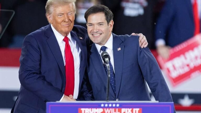 Trump aviva la polémica al apoyar la idea de que Marco Rubio sea «presidente de Cuba»