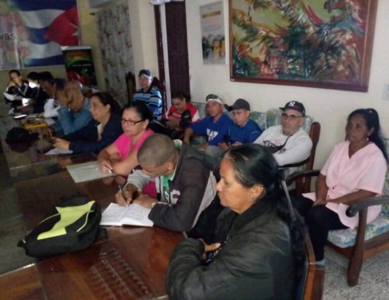 Trabajadores de fábricas de conservas en Yara y Manzanillo denuncian que no han cobrado el salario: «No hay dinero en la cuenta de la empresa»